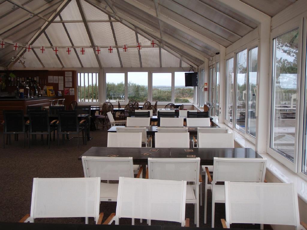 Chalets & Lodges At Atlantic Bays Holiday Park Padstow Zewnętrze zdjęcie